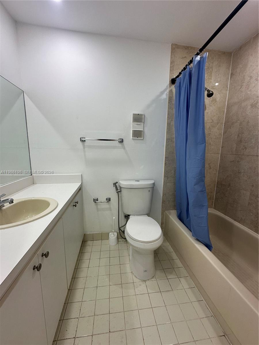 SUNRISE AT SUNSET VIEW CO - Residential Lease