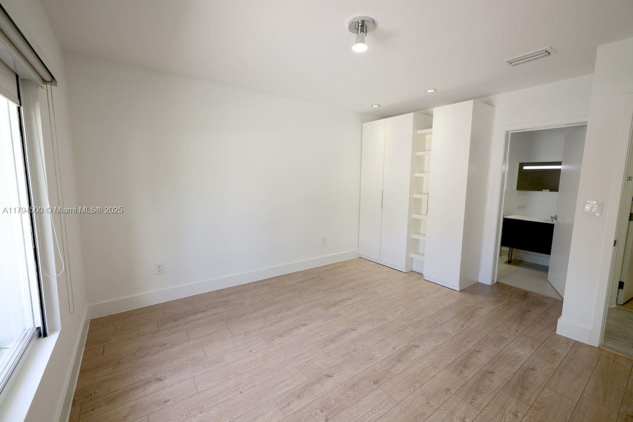 HIGHLAND GARDENS FOURTH A - Residential