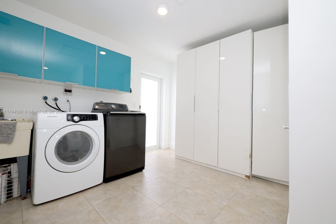 HIGHLAND GARDENS FOURTH A - Residential