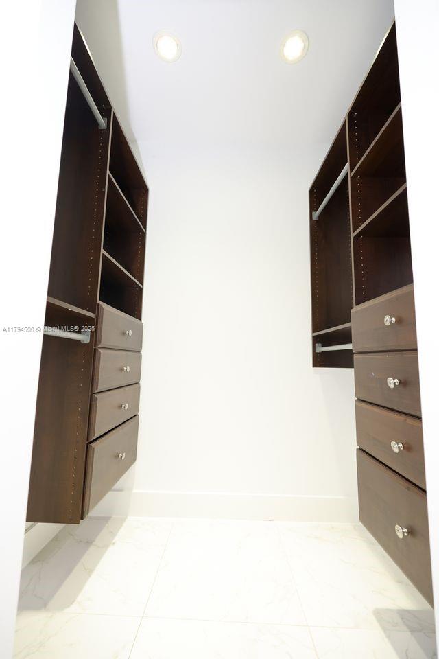 HIGHLAND GARDENS FOURTH A - Residential