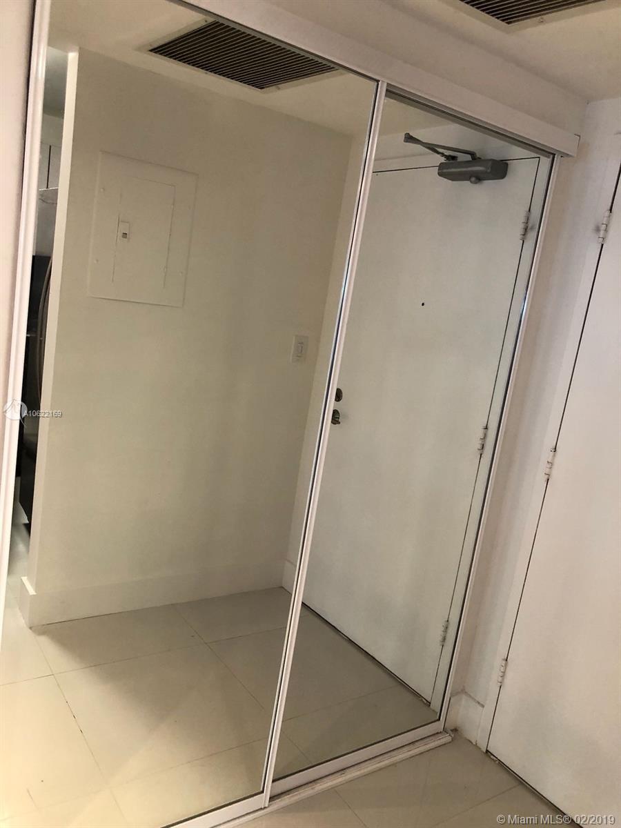 RONEY PALACE CONDO - Residential Lease