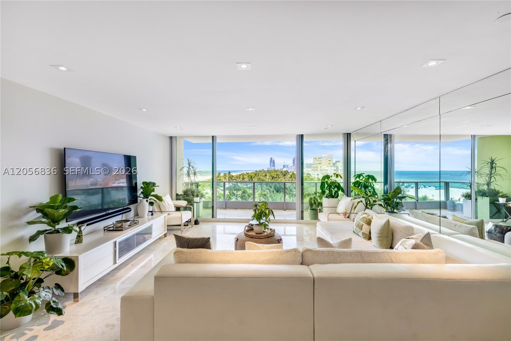 1455 Ocean Dr 703