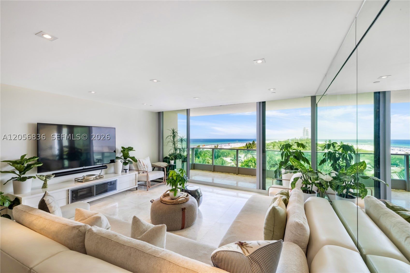 1455 Ocean Dr 703