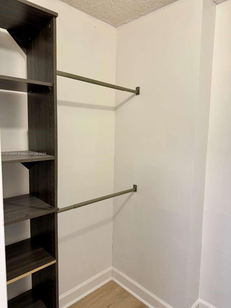 LAKES OF NEWPORT I CONDO - Residential