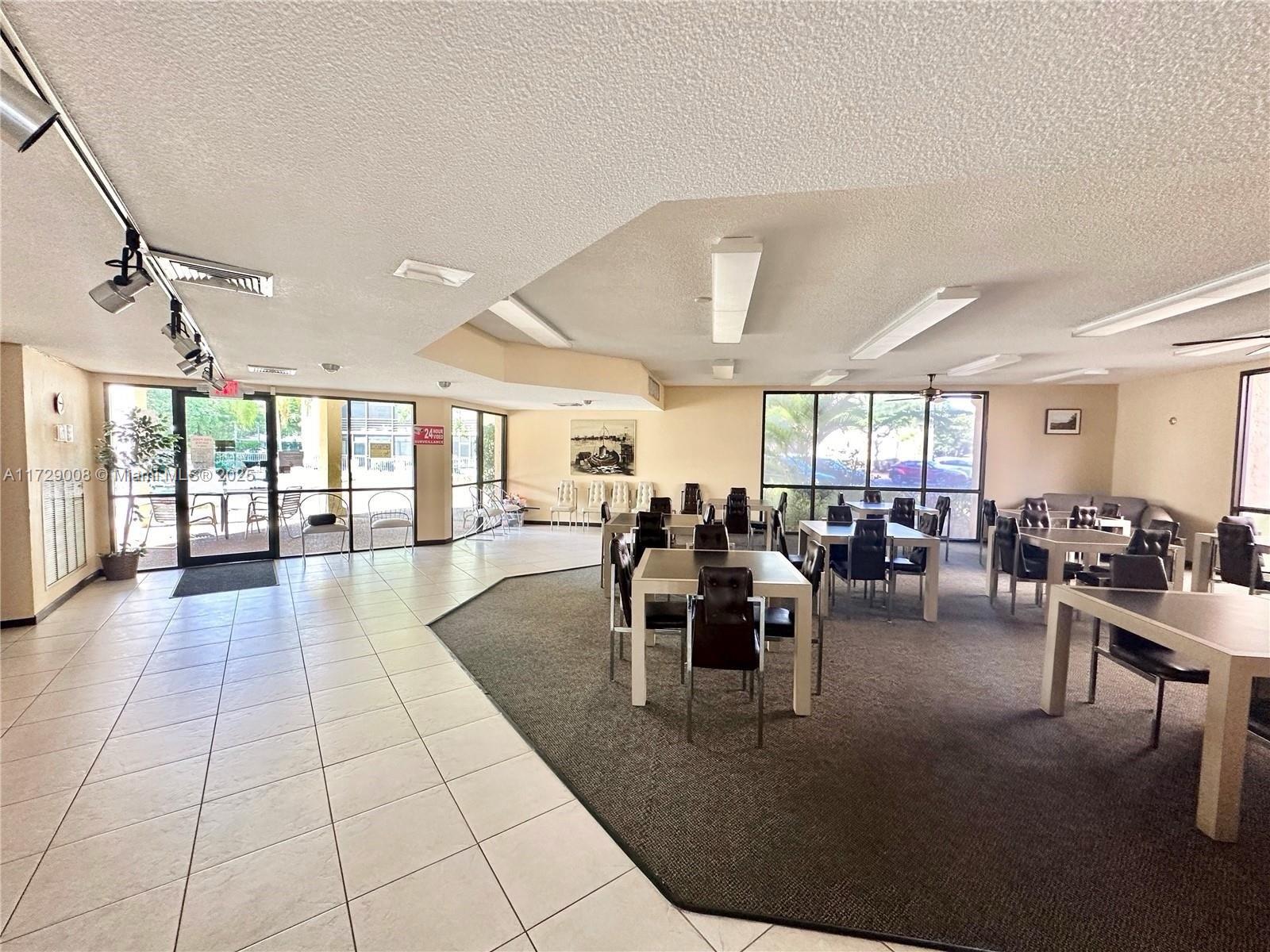 PLANTATION CLUB D CONDO - Residential