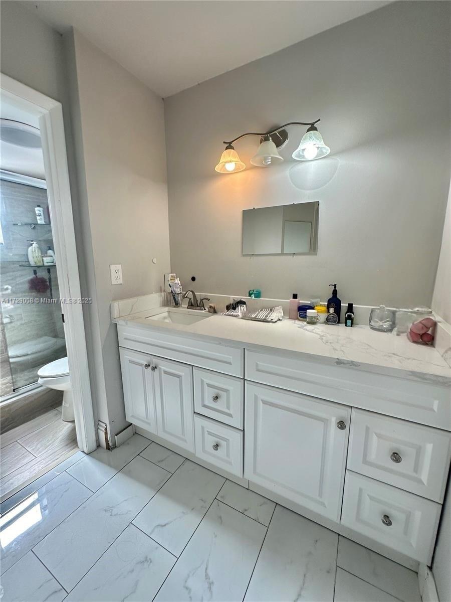 PLANTATION CLUB D CONDO - Residential