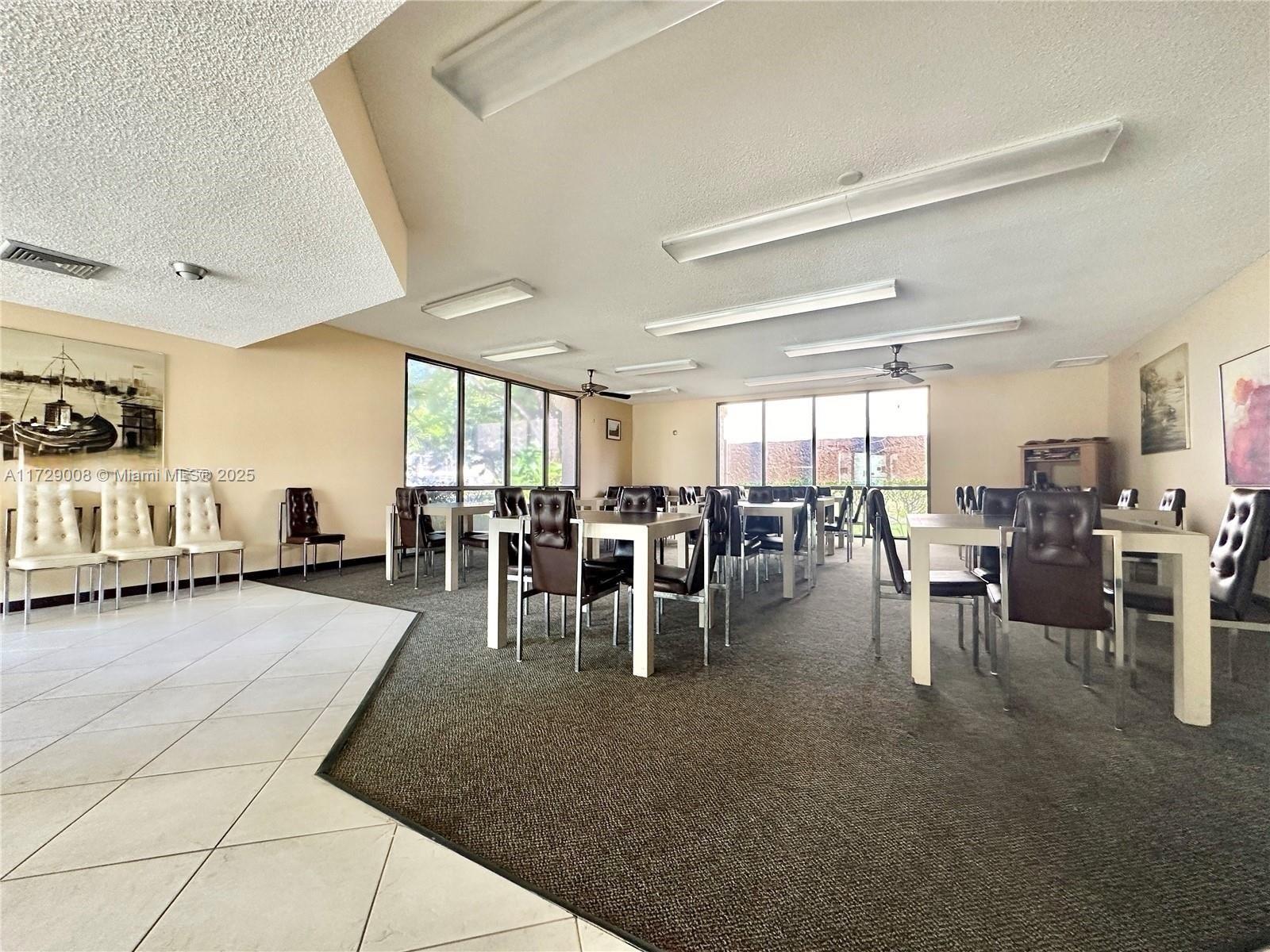 PLANTATION CLUB D CONDO - Residential