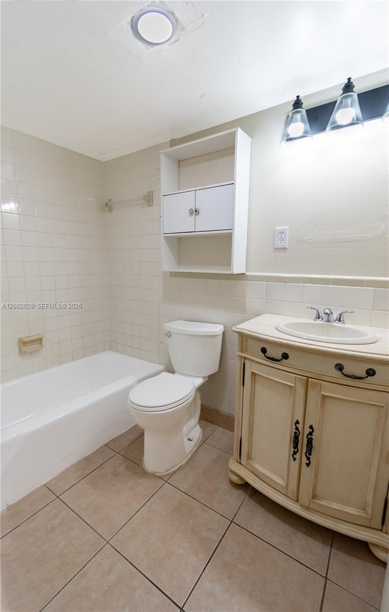 BOWLING GREEN - Residential