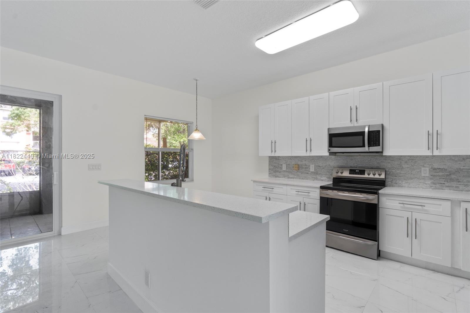 3841 NW 43rd Ter