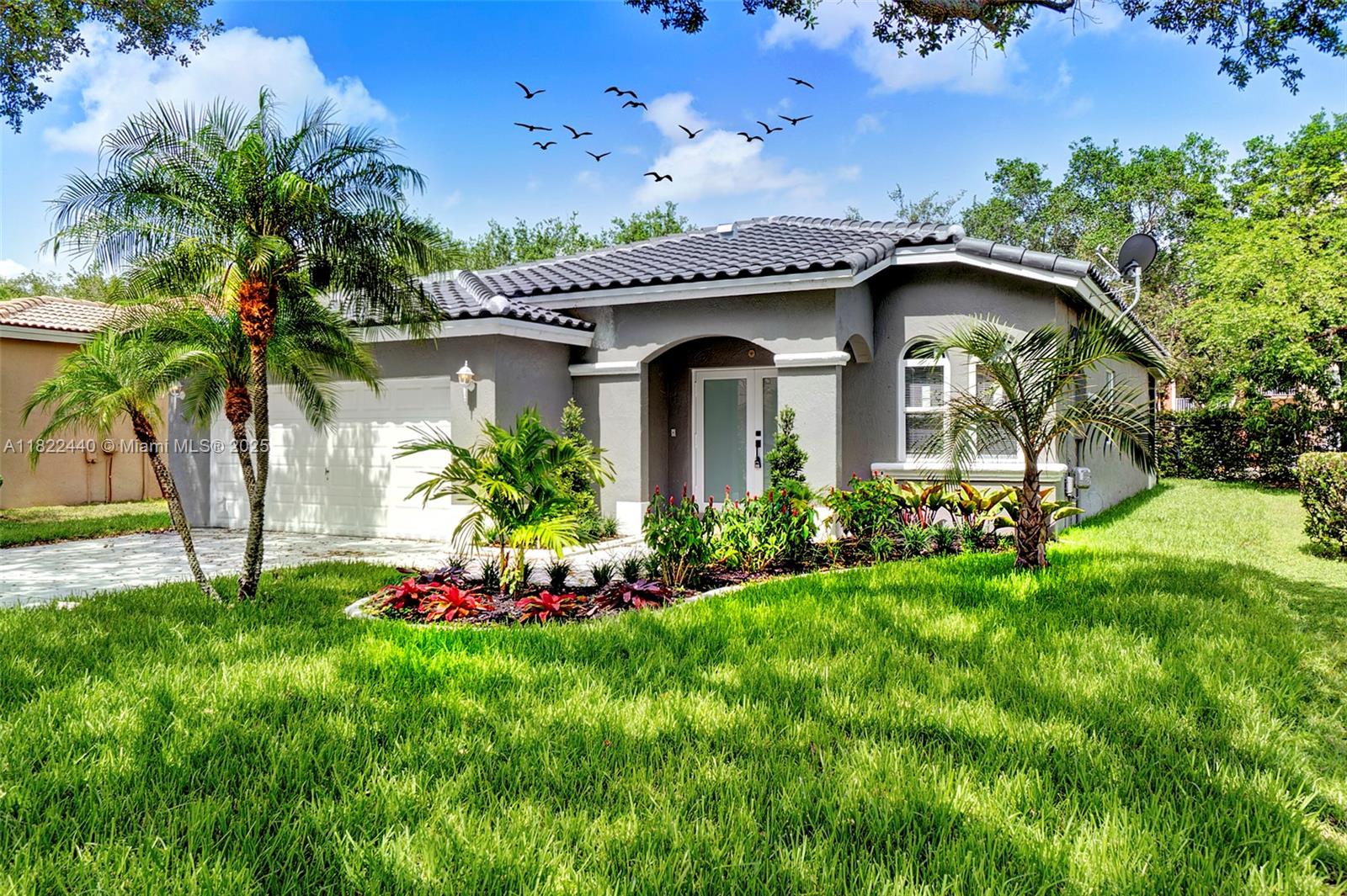 3841 NW 43rd Ter