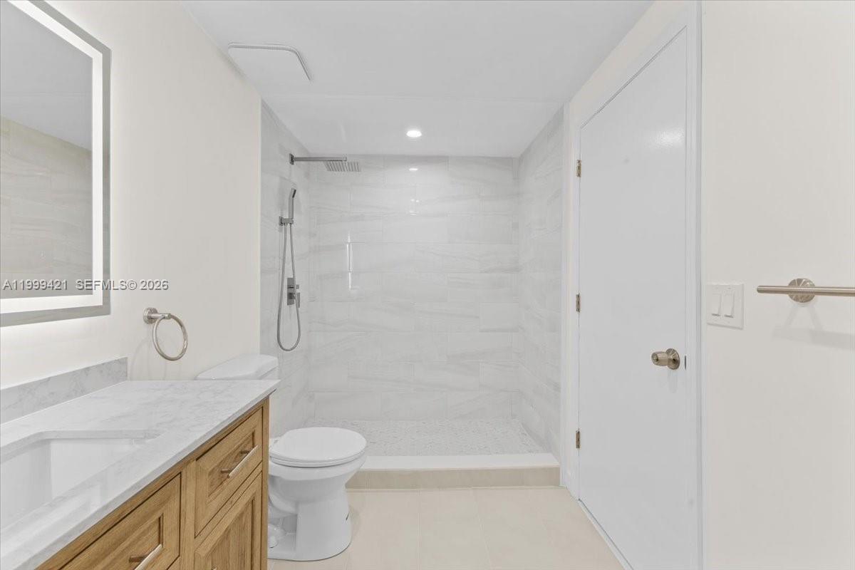 WESTWOOD LAKES 4 WESTWOOD - Residential