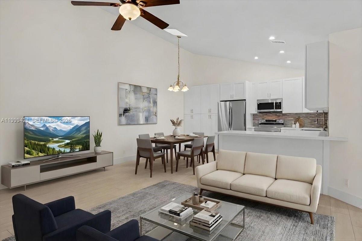 WESTWOOD LAKES 4 WESTWOOD - Residential