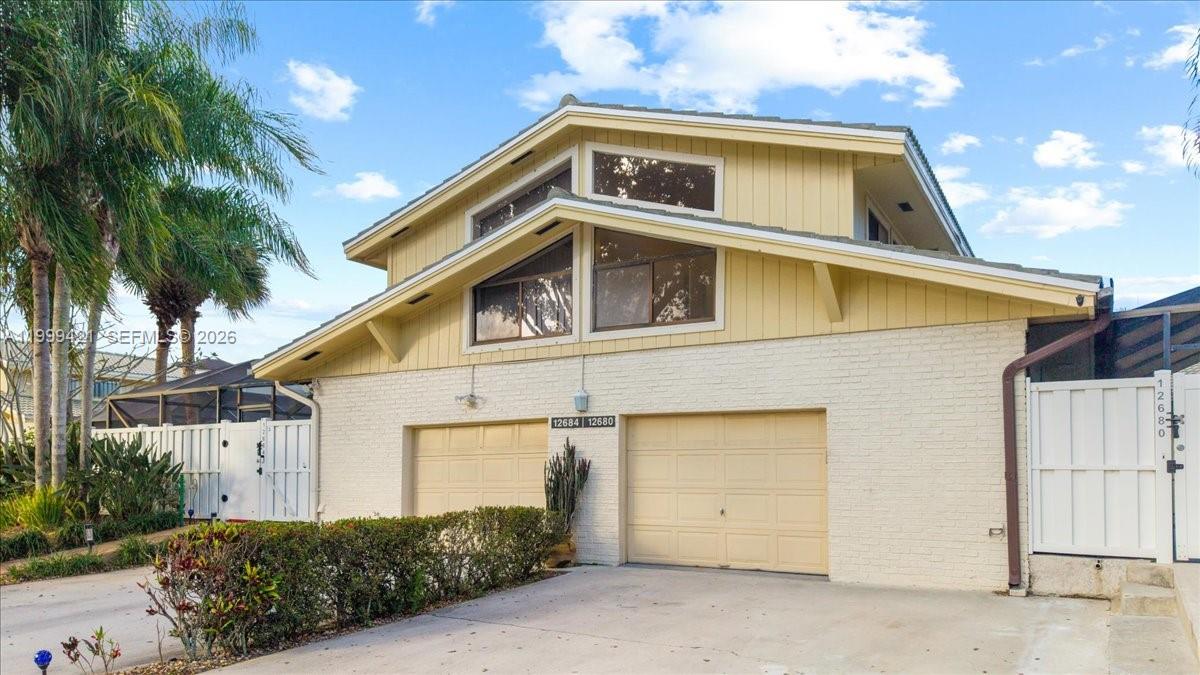 WESTWOOD LAKES 4 WESTWOOD - Residential