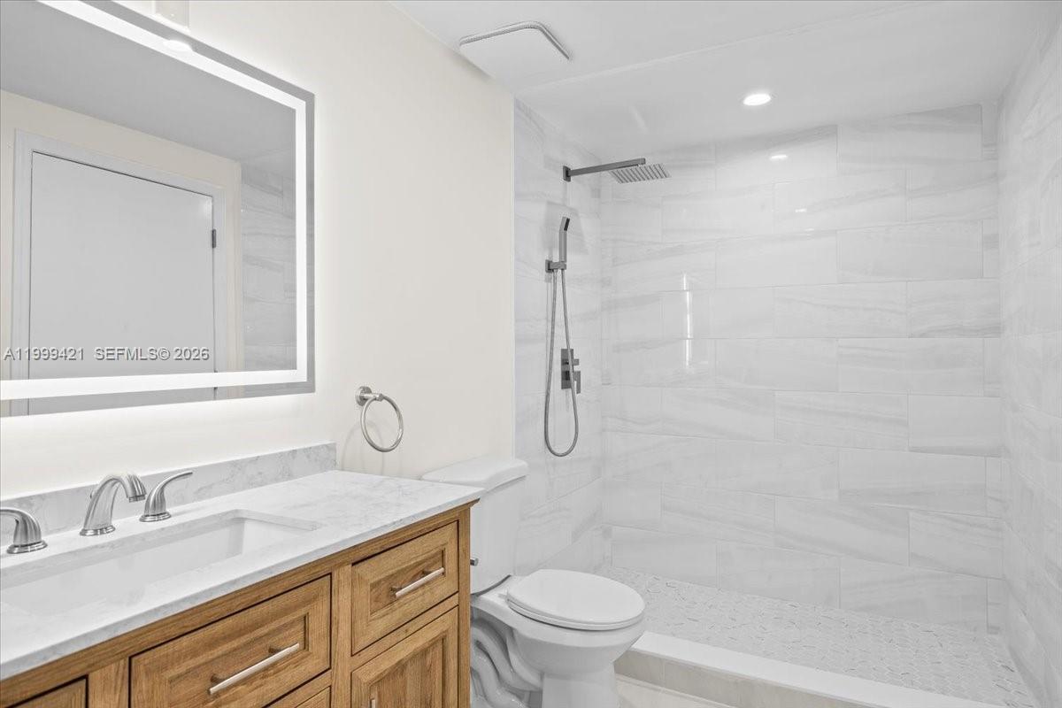 WESTWOOD LAKES 4 WESTWOOD - Residential