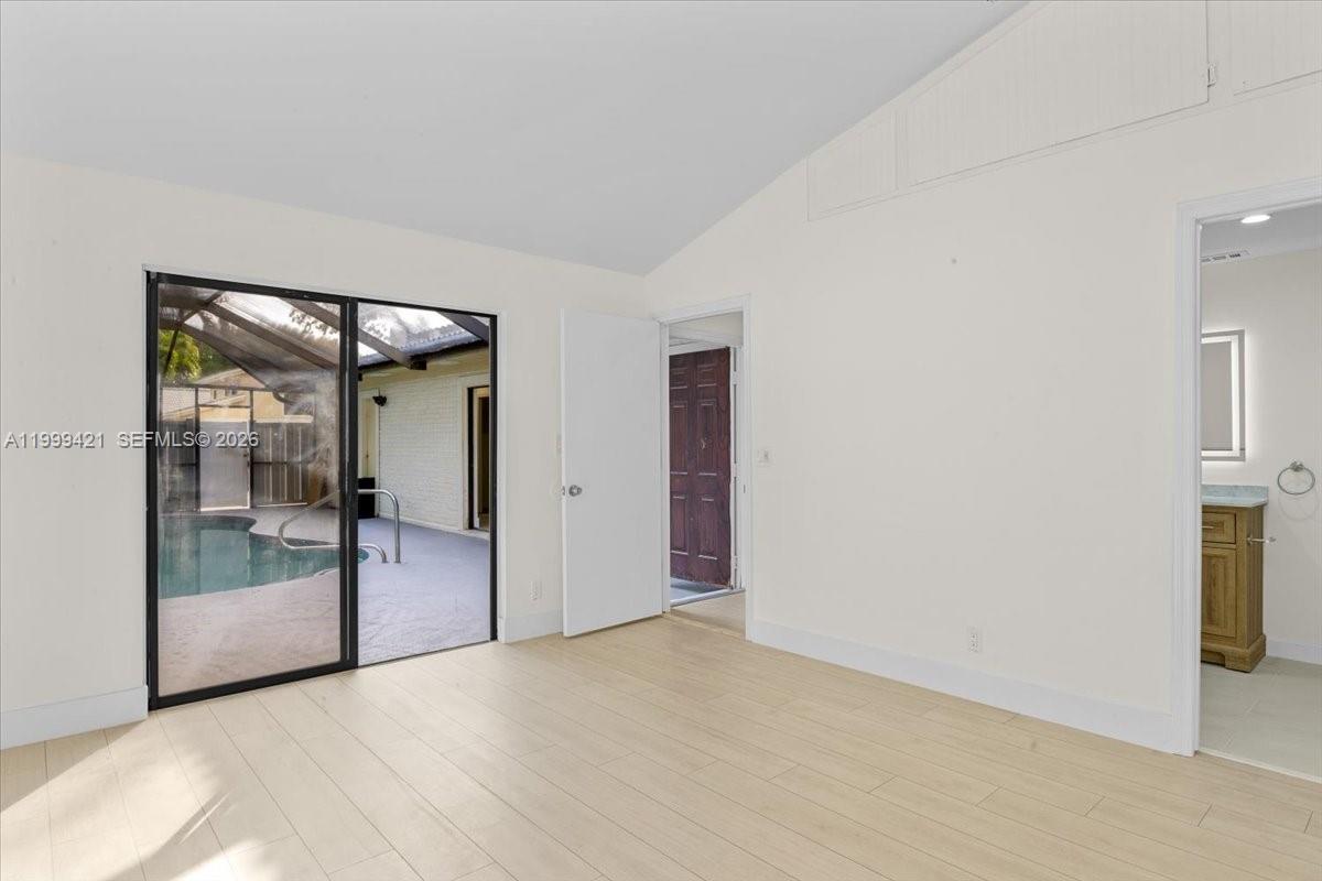 WESTWOOD LAKES 4 WESTWOOD - Residential