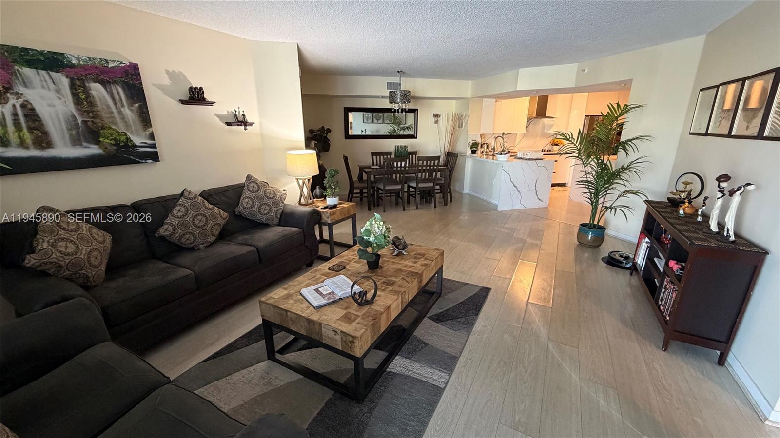 WELDON CONDOMINIUM F - Residential