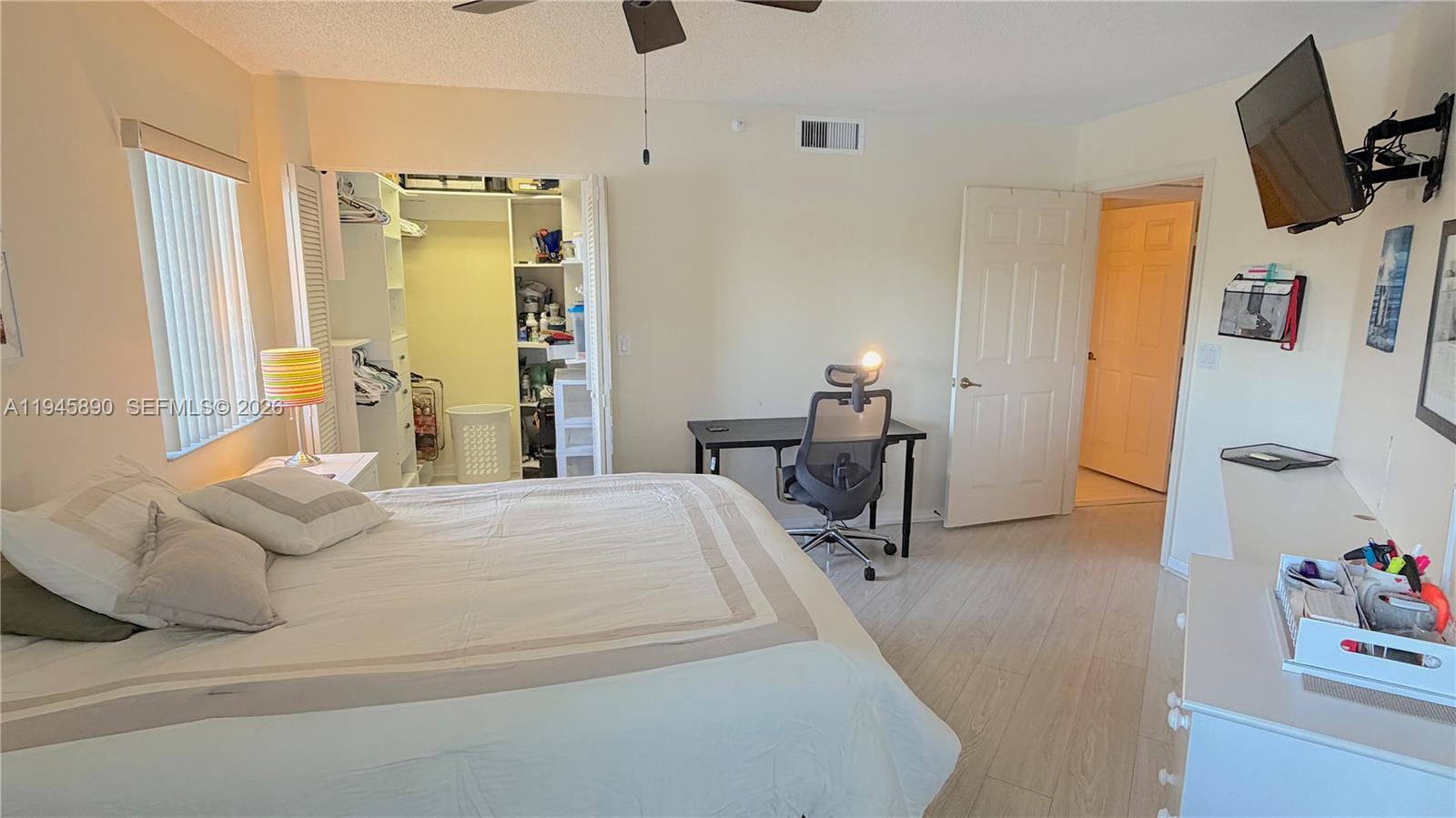 WELDON CONDOMINIUM F - Residential