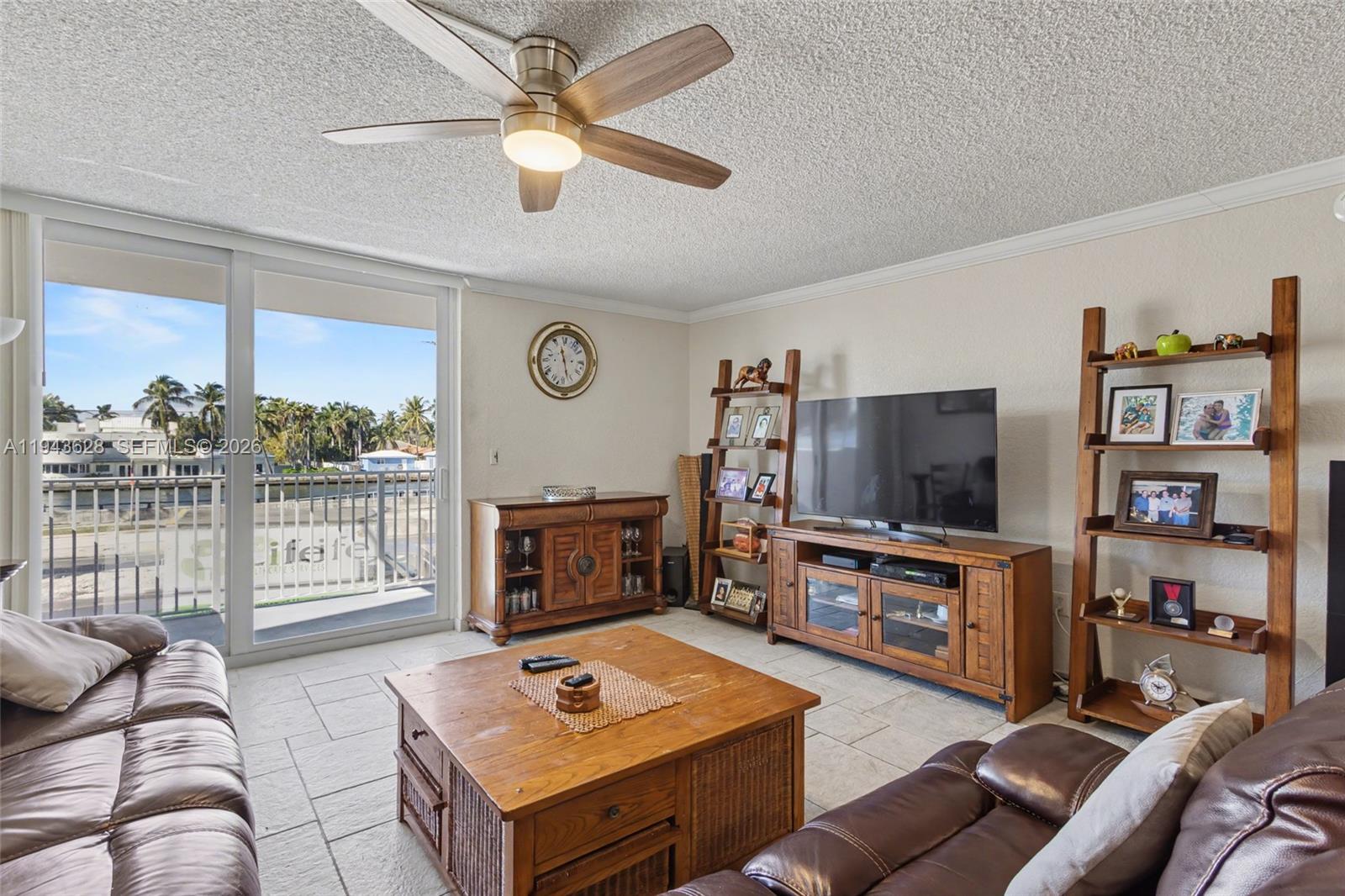 VICTORIA TOWERS CONDO - Residential