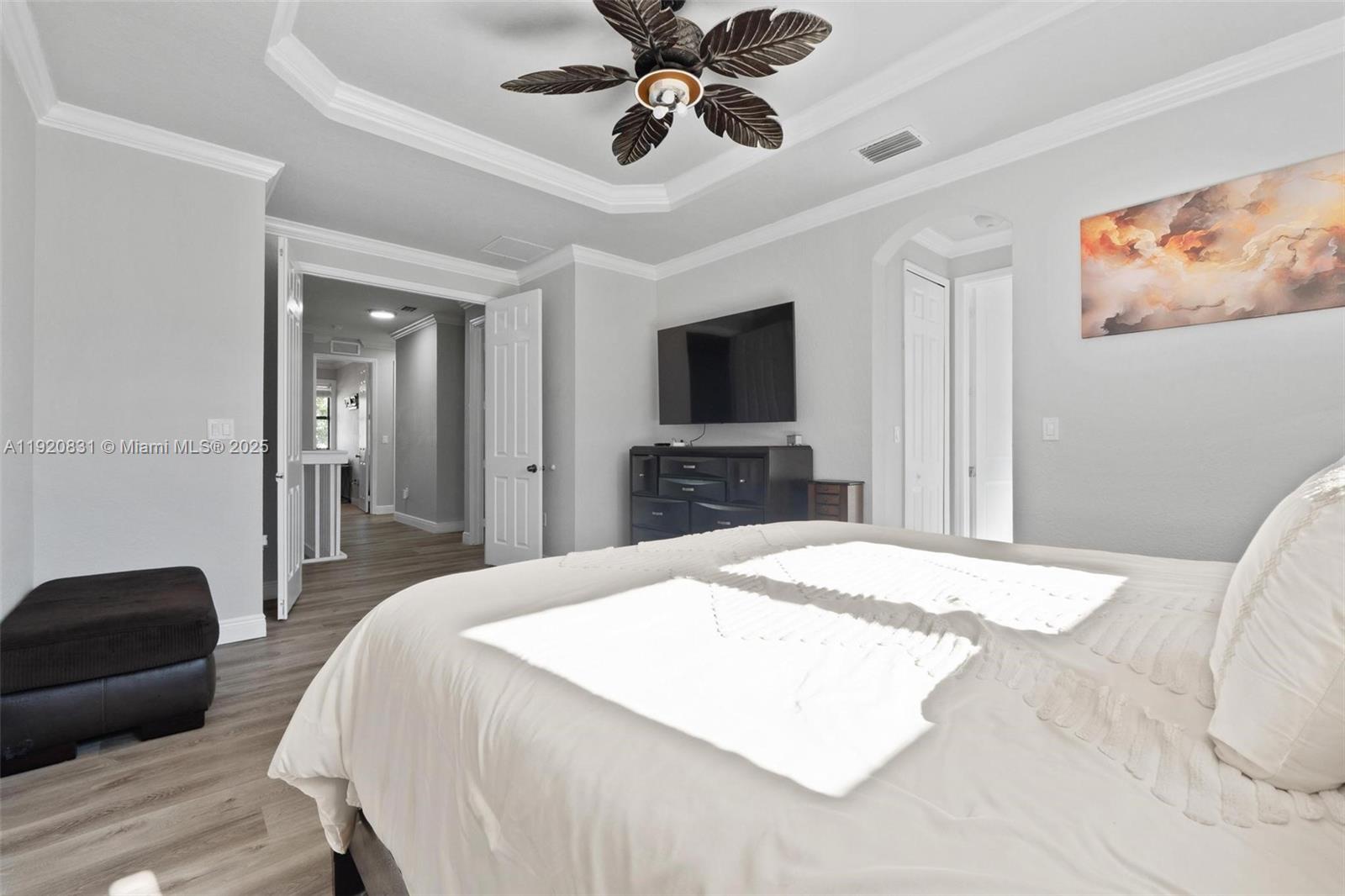 TRELLIS AT BAYSHORE - Residential