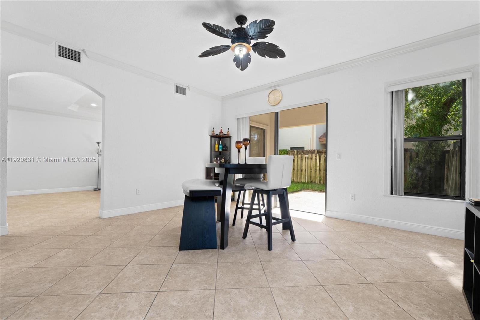 TRELLIS AT BAYSHORE - Residential