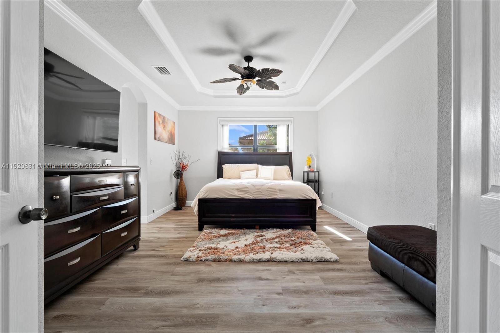 TRELLIS AT BAYSHORE - Residential