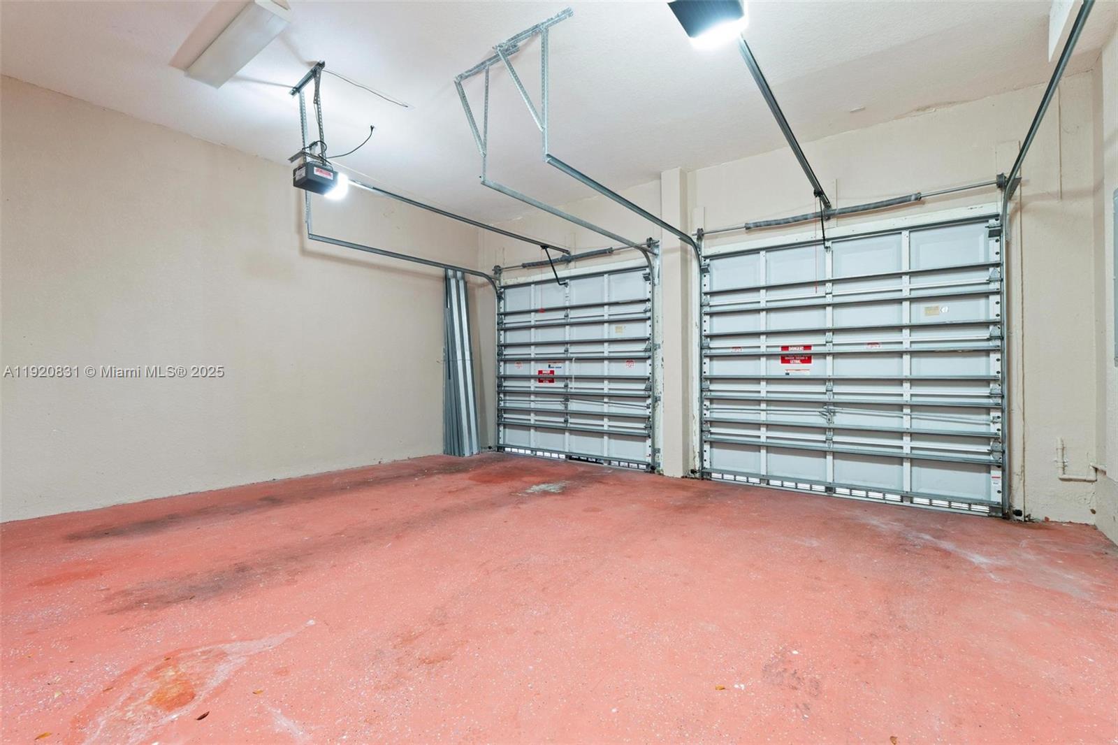 TRELLIS AT BAYSHORE - Residential