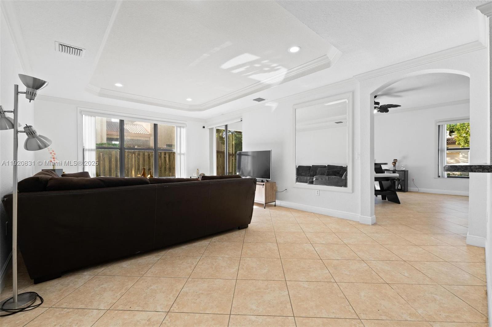 TRELLIS AT BAYSHORE - Residential