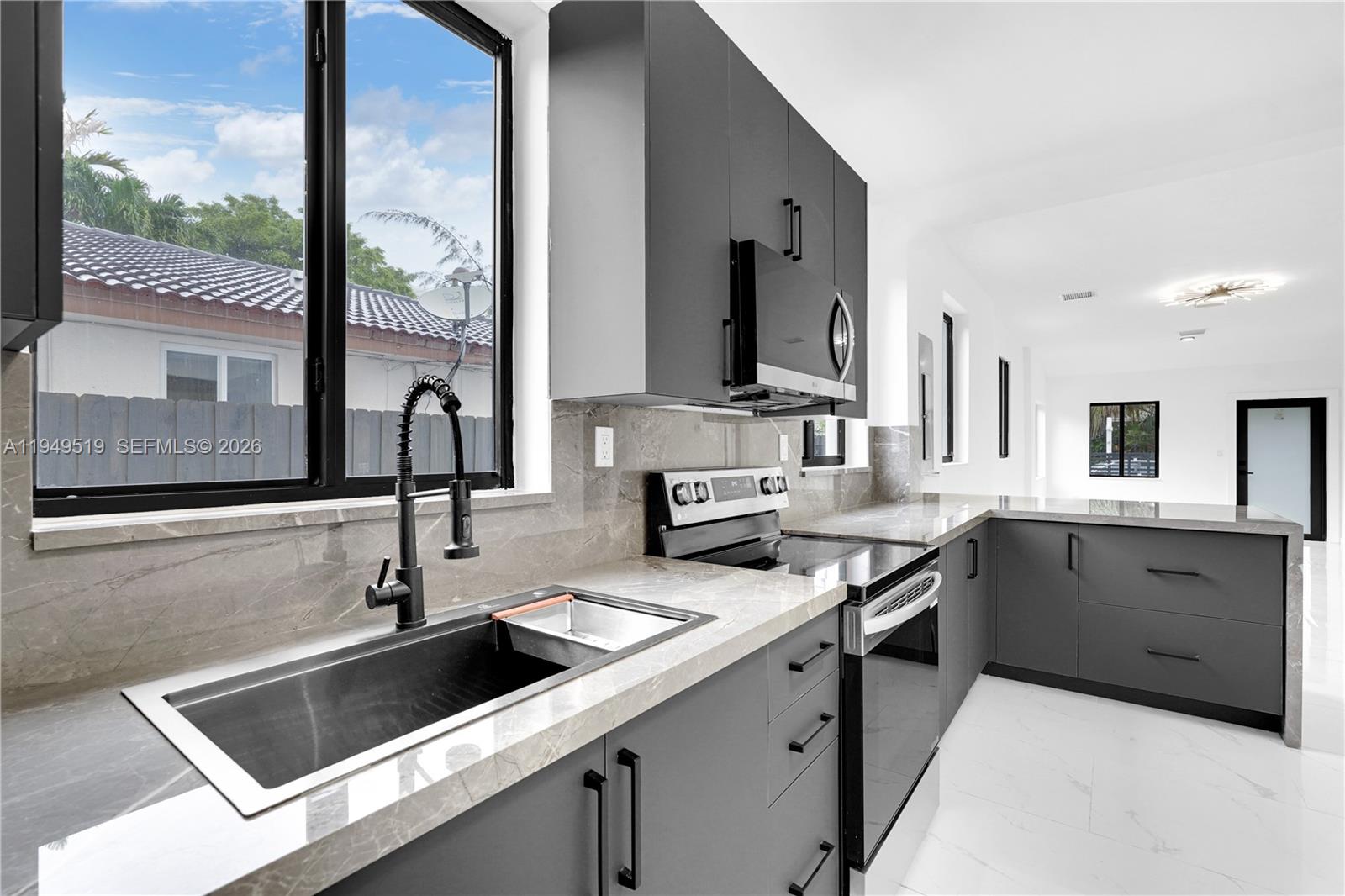 TRAIL PARK - Residential