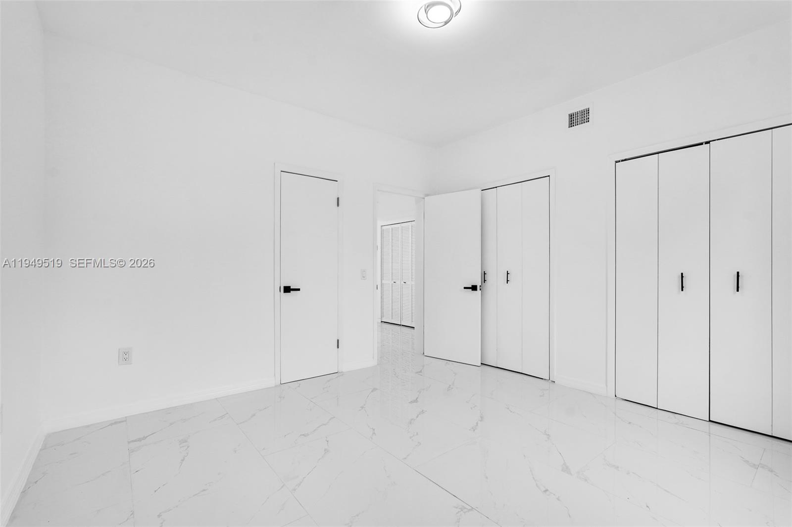 TRAIL PARK - Residential