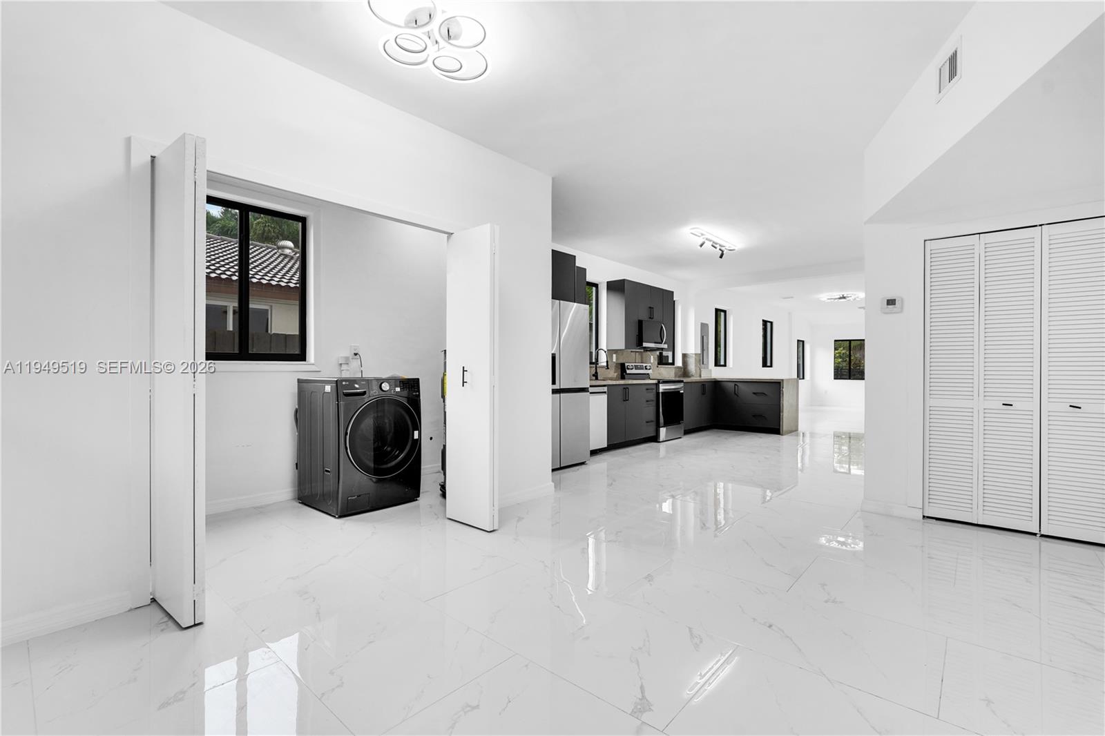 TRAIL PARK - Residential