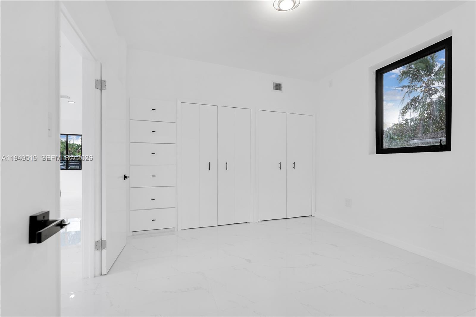 TRAIL PARK - Residential