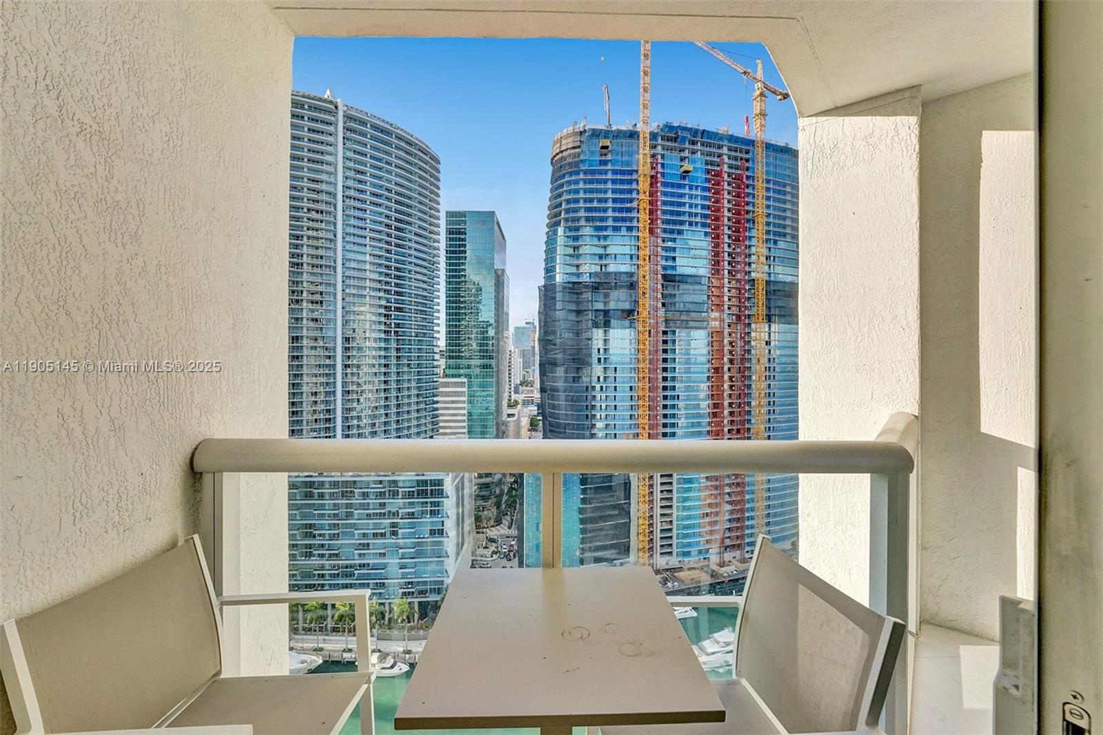 ICONBRICKELL CONDO NO 1 - Residential Lease