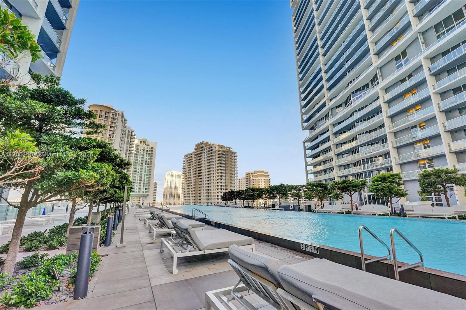 ICONBRICKELL CONDO NO 1 - Residential Lease