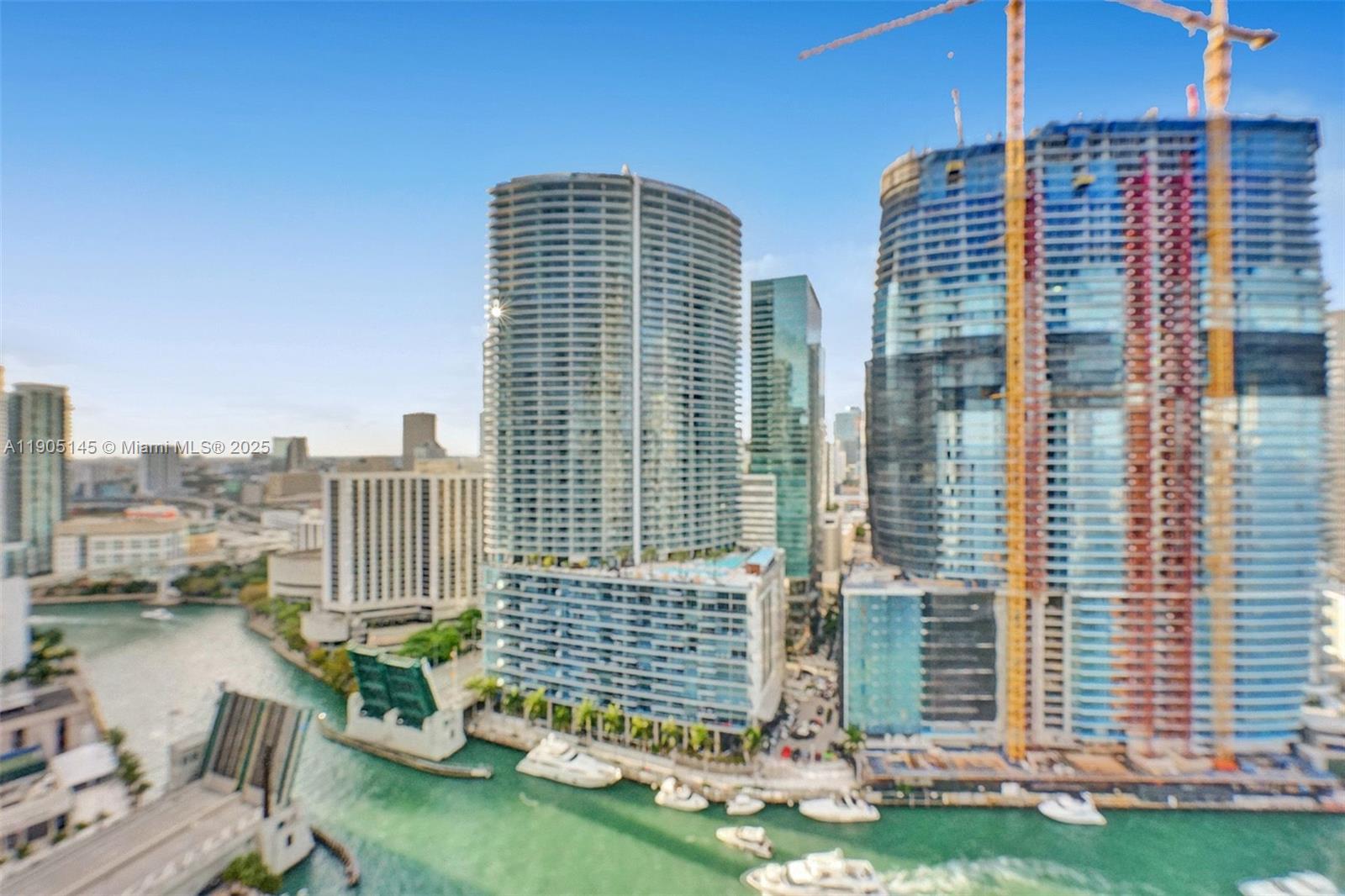 ICONBRICKELL CONDO NO 1 - Residential Lease