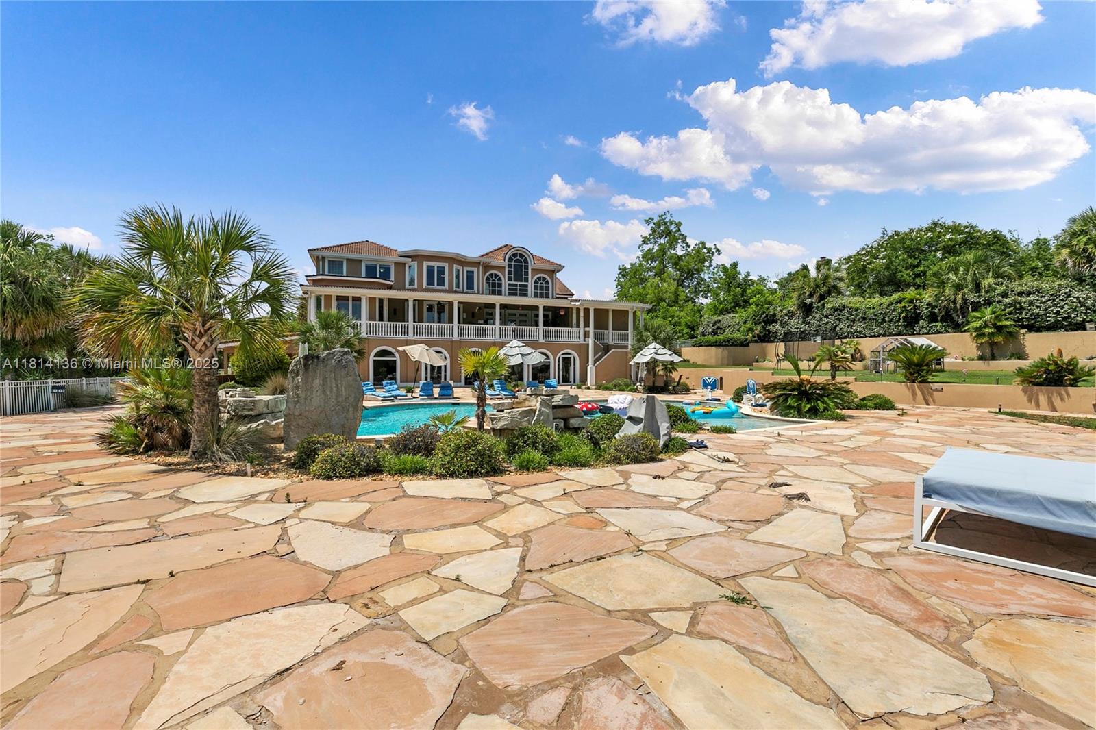 Bocage - Residential