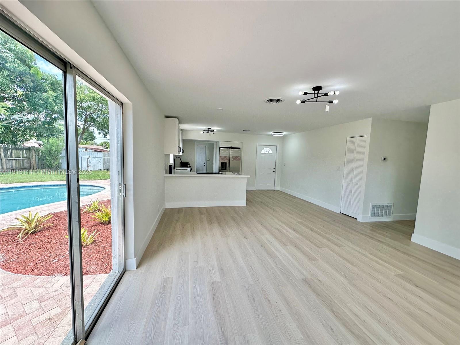 MARGATE SIXTH ADD SEC 3 - Residential Lease