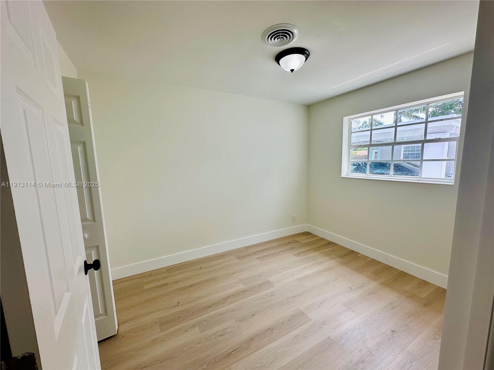 MARGATE SIXTH ADD SEC 3 - Residential Lease