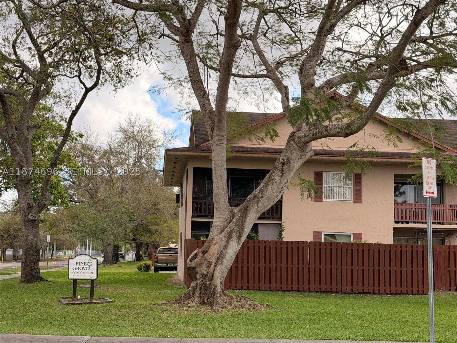 11295 SW 88th St M109, Miami FL 33176