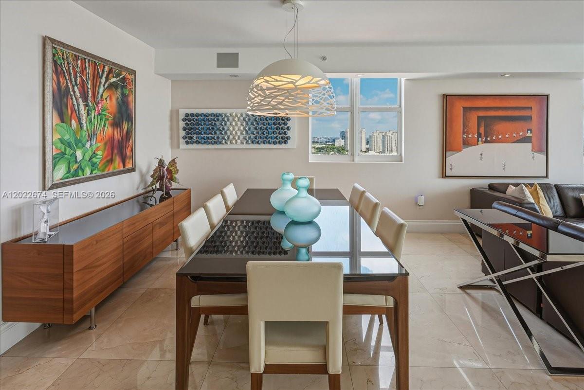 THE PENINSULA II CONDO - Residential