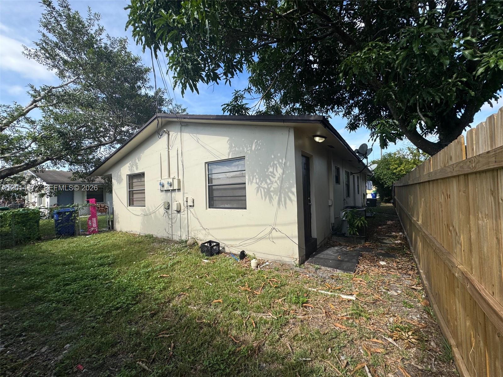 SUN LAND PARK - Residential Income