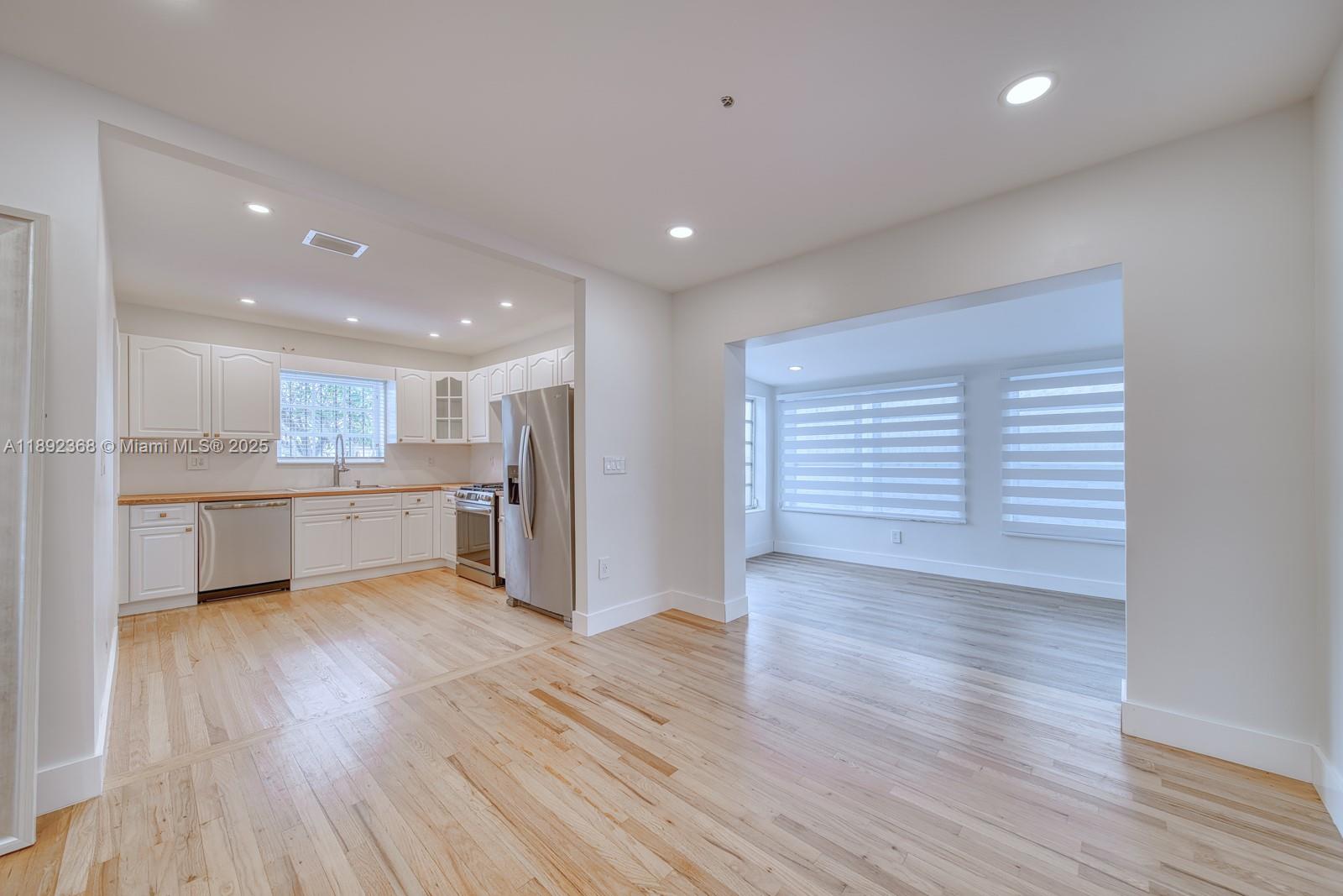 DURHAM TERRACE - Residential