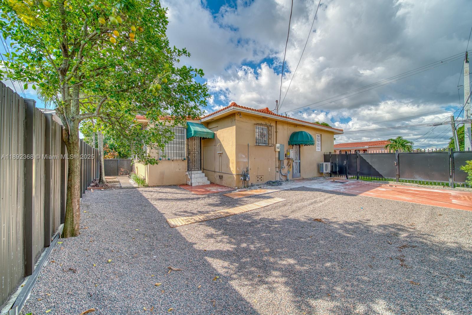 DURHAM TERRACE - Residential