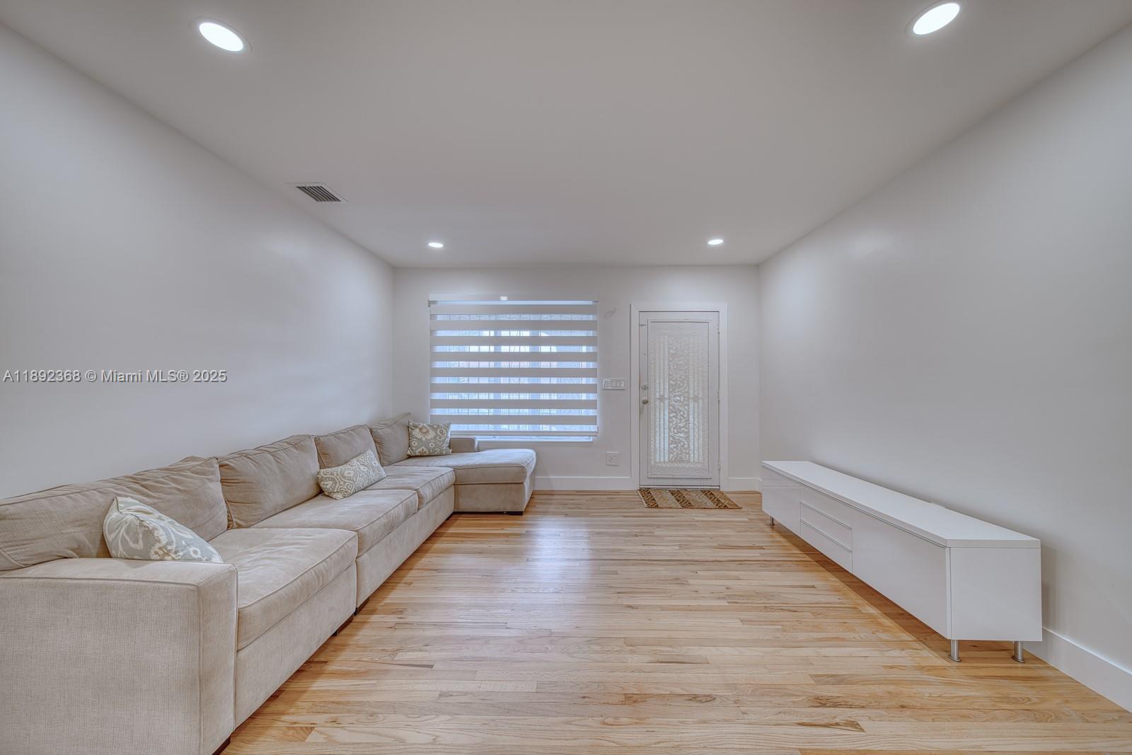 DURHAM TERRACE - Residential