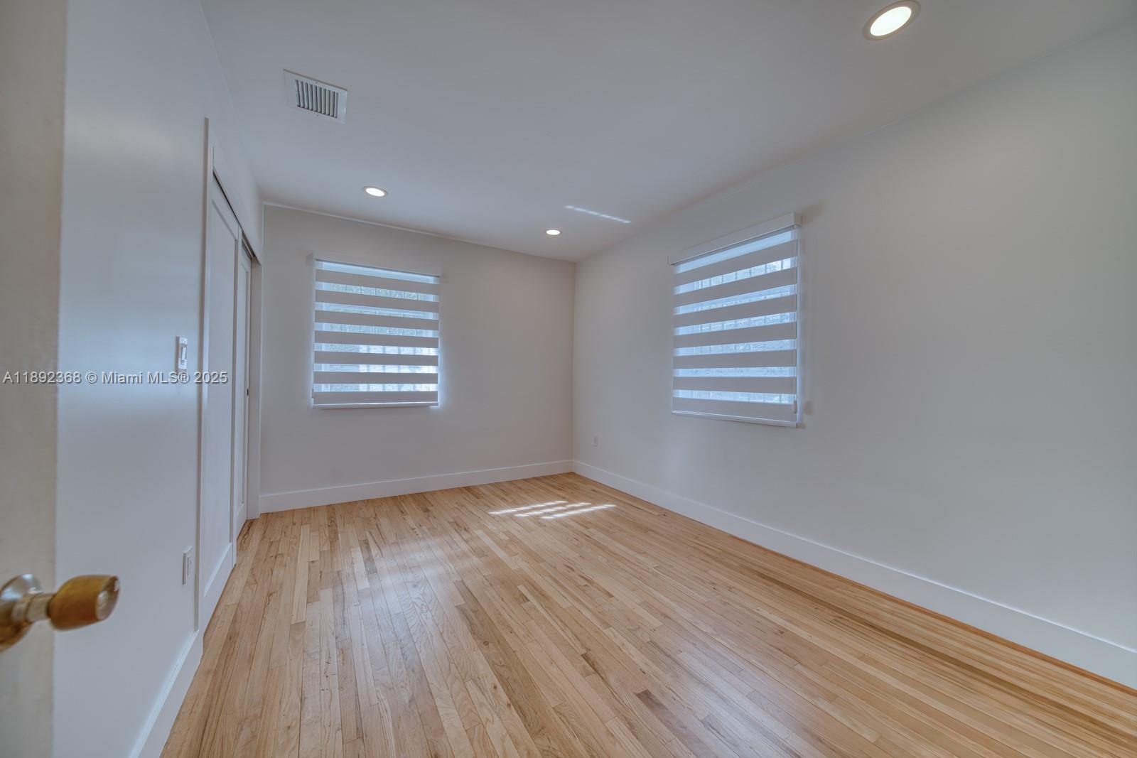 DURHAM TERRACE - Residential