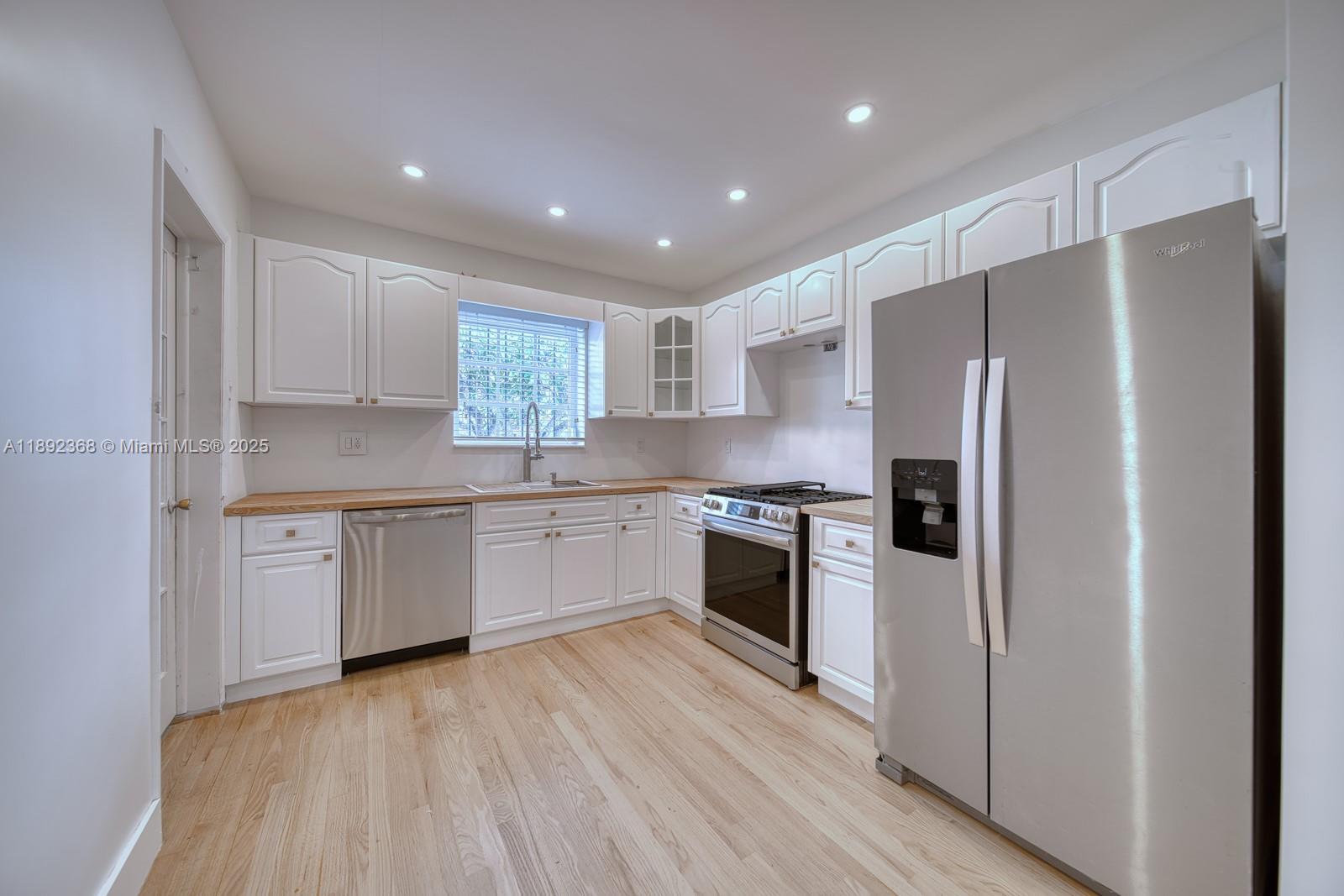 DURHAM TERRACE - Residential