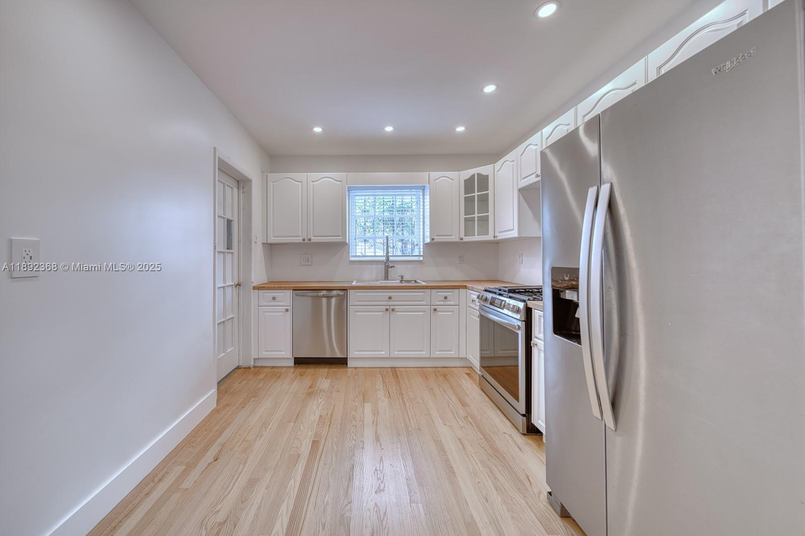 DURHAM TERRACE - Residential