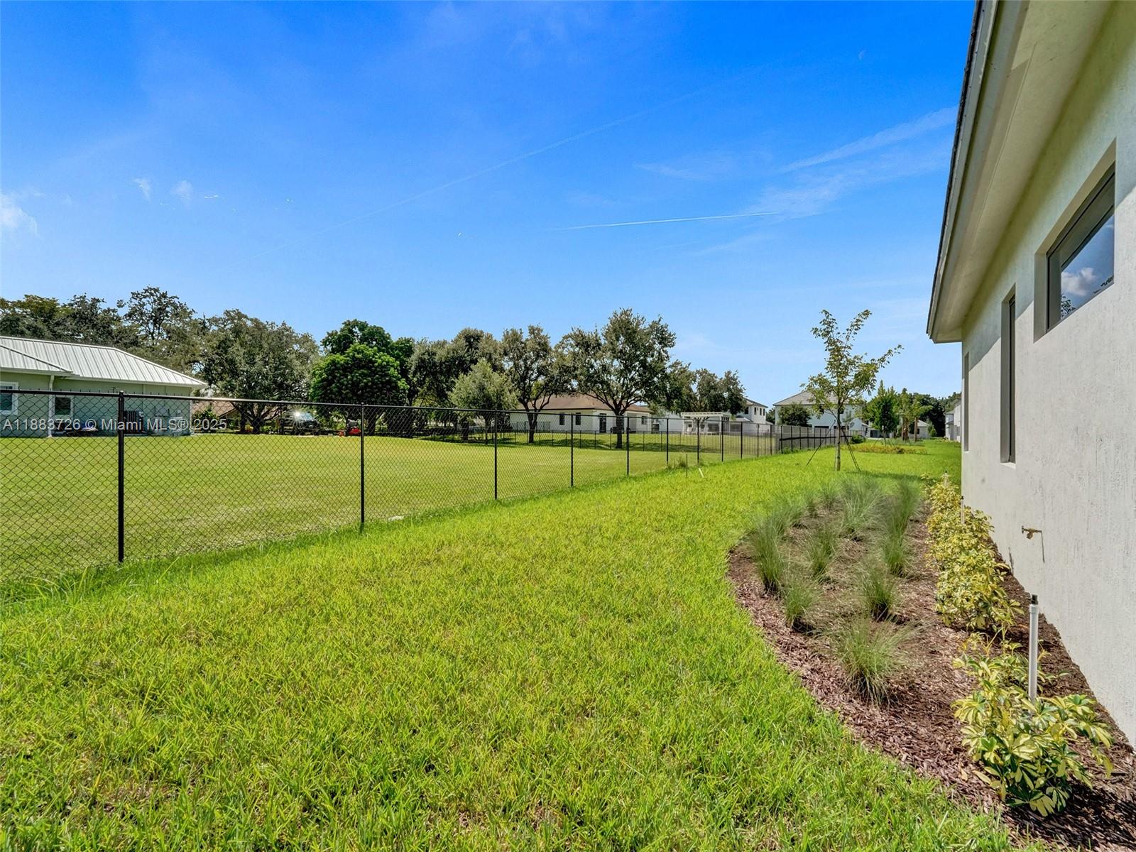 KINGFISHER RESERVE - Residential Lease