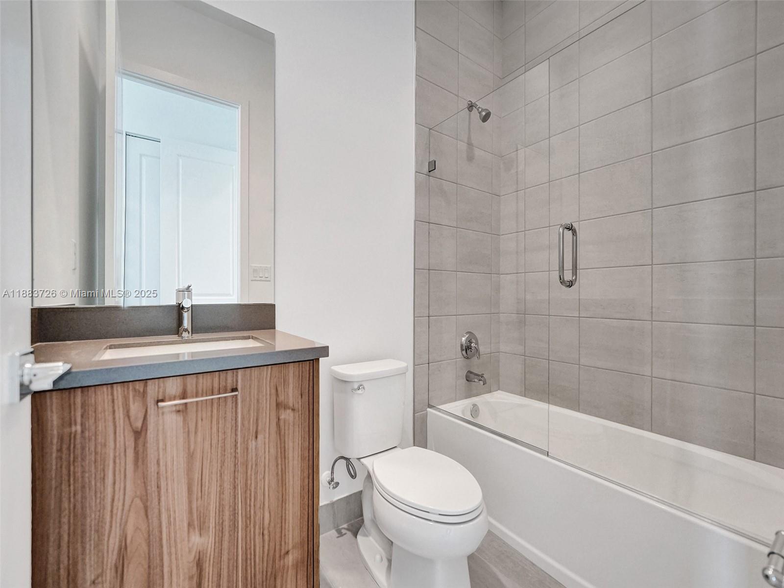 KINGFISHER RESERVE - Residential Lease