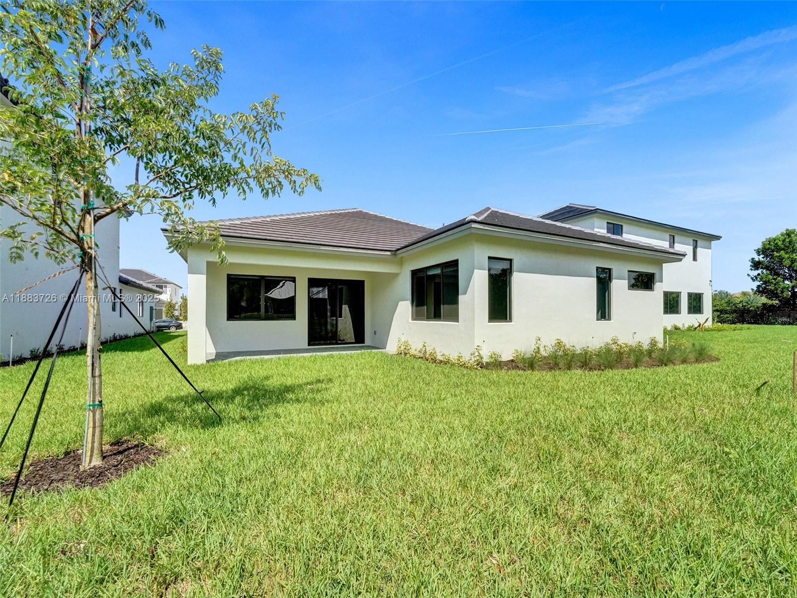 KINGFISHER RESERVE - Residential Lease