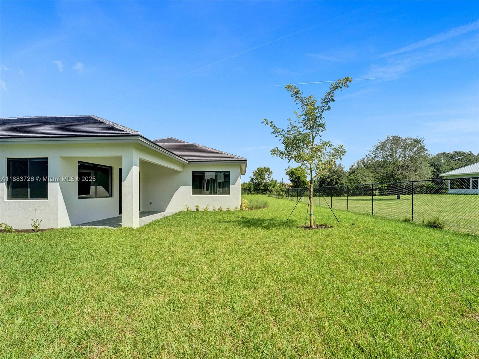 KINGFISHER RESERVE - Residential Lease